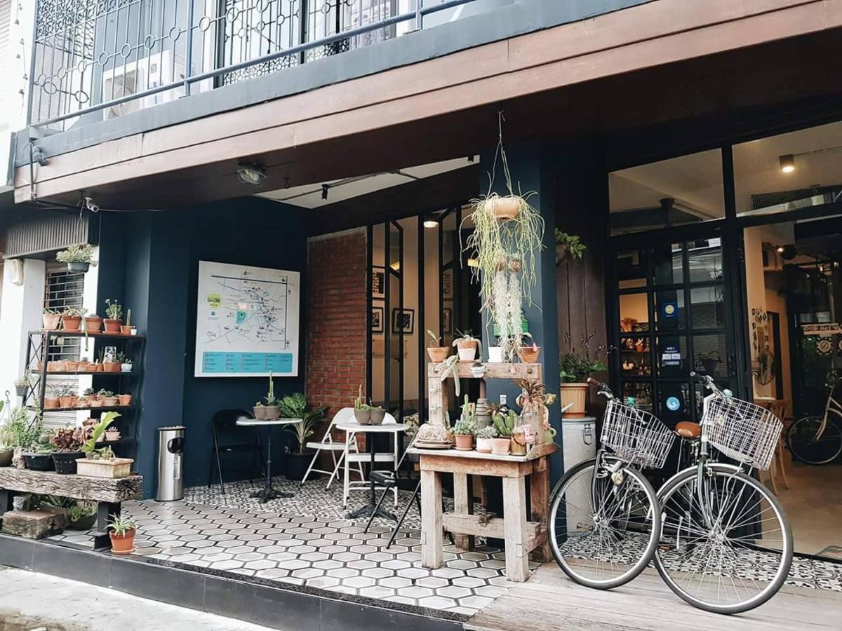 Chernchan Hostel Chanthaburi Exteriör bild