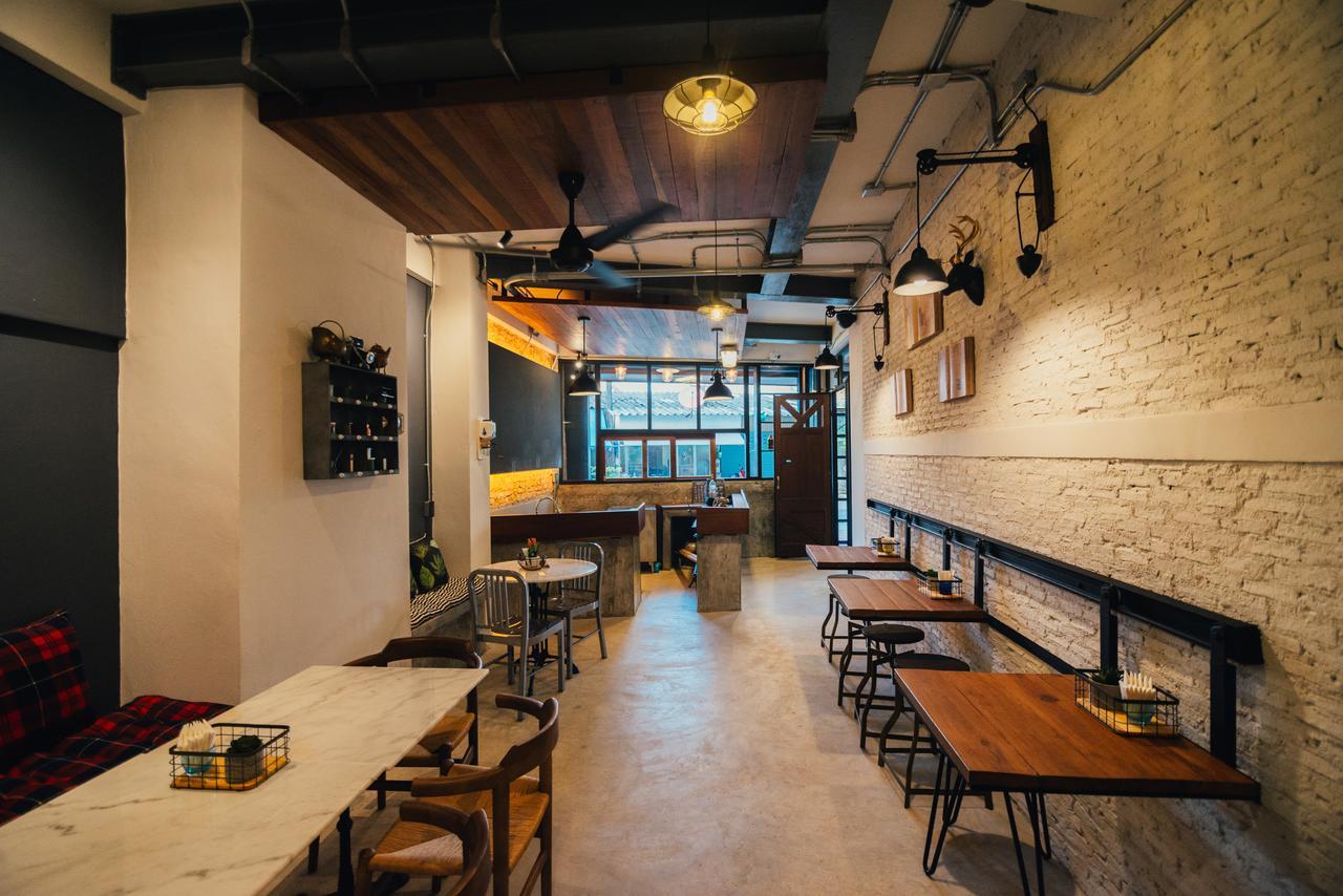Chernchan Hostel Chanthaburi Exteriör bild