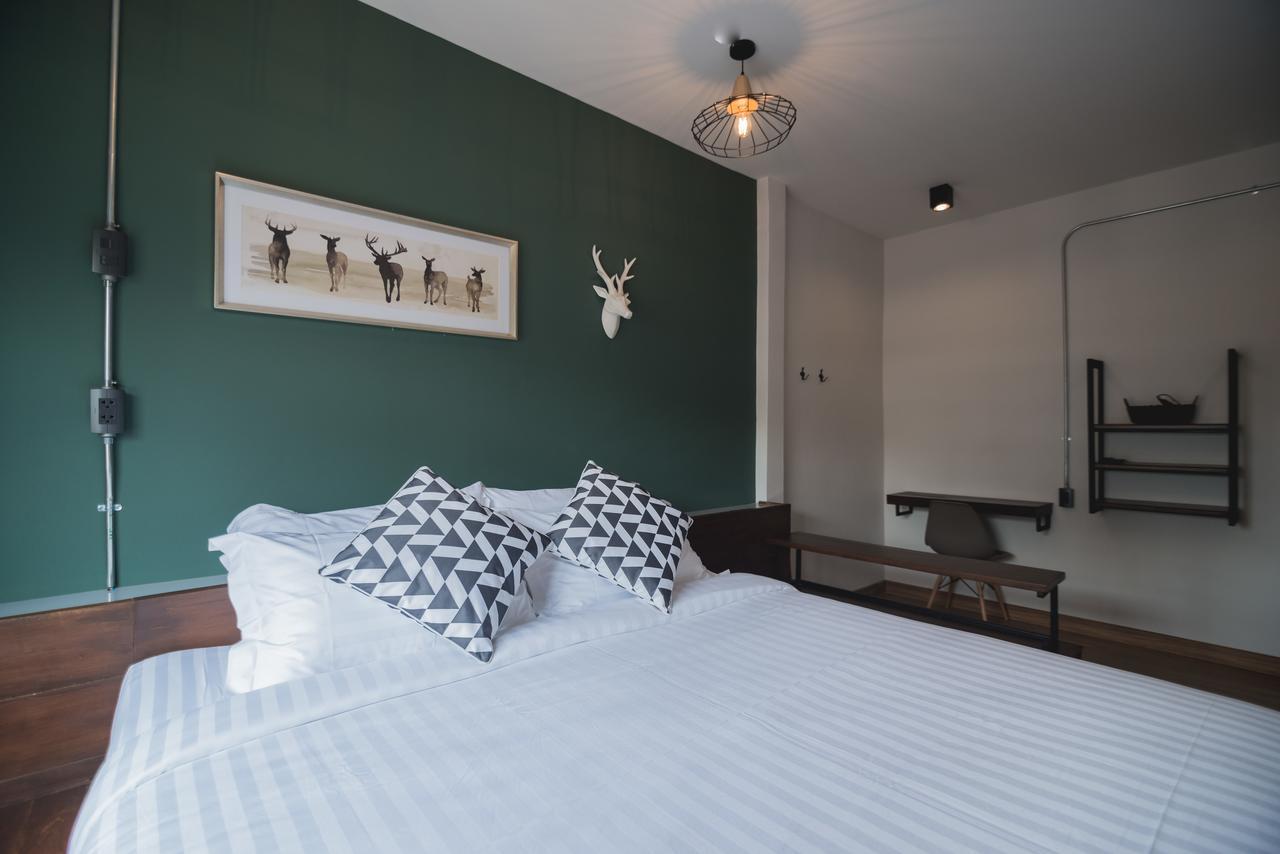Chernchan Hostel Chanthaburi Exteriör bild