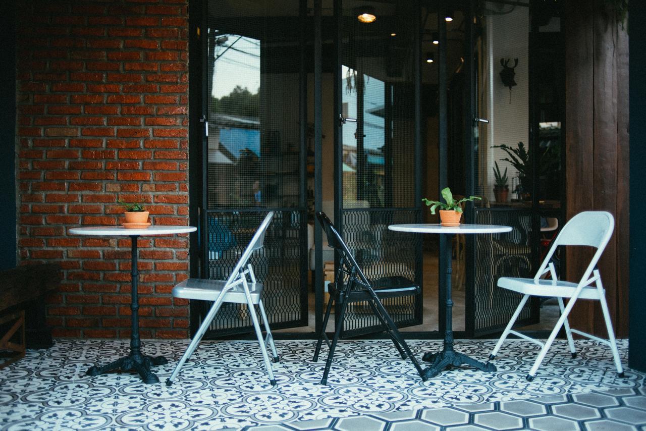 Chernchan Hostel Chanthaburi Exteriör bild