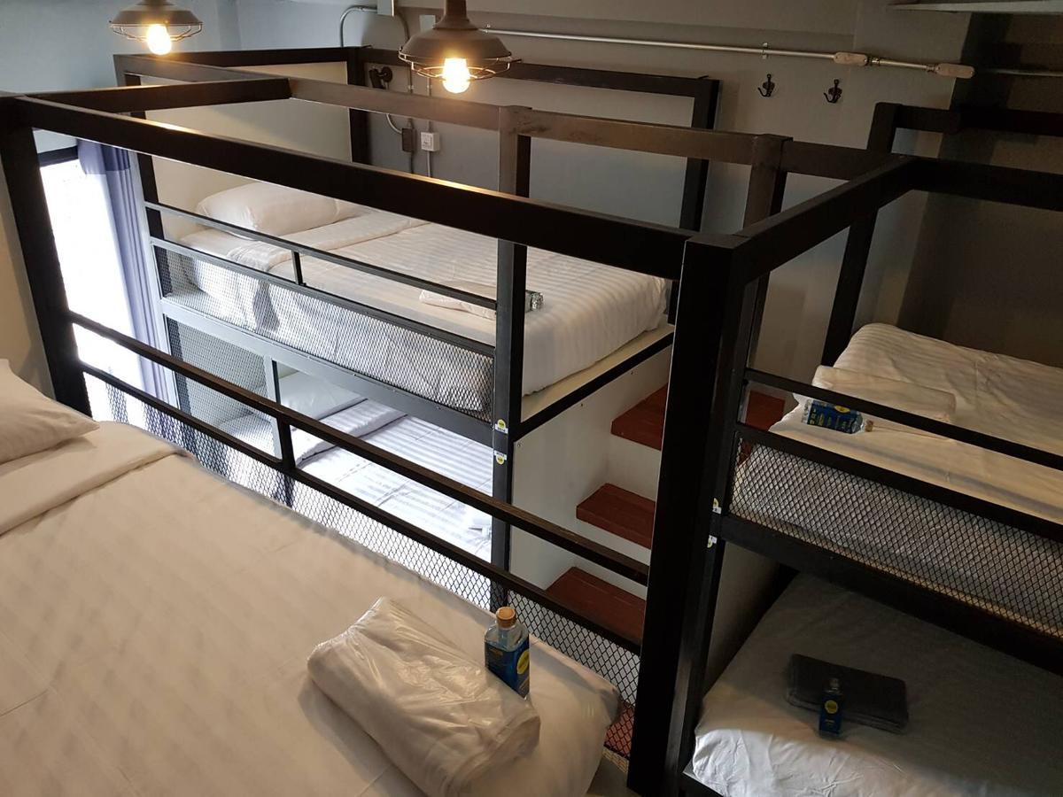 Chernchan Hostel Chanthaburi Exteriör bild